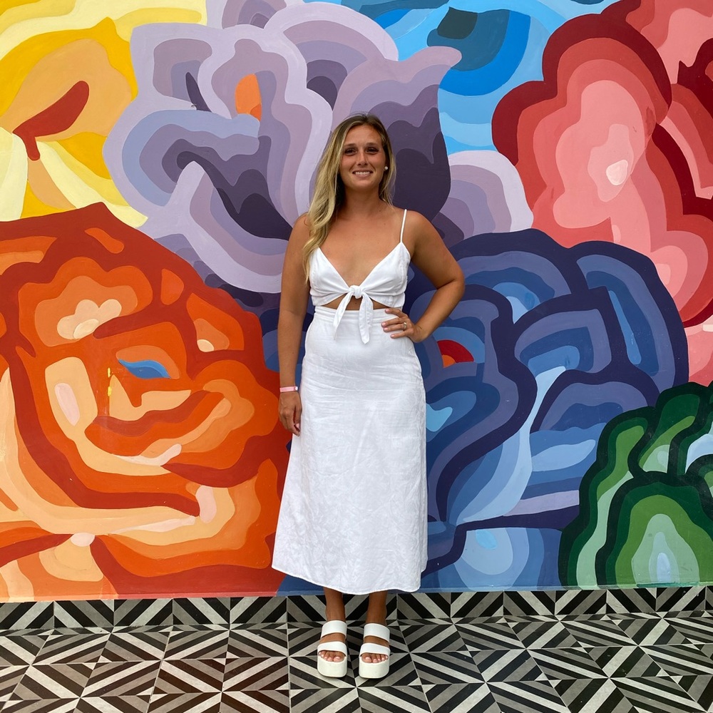 Meet your Posher, Lauren